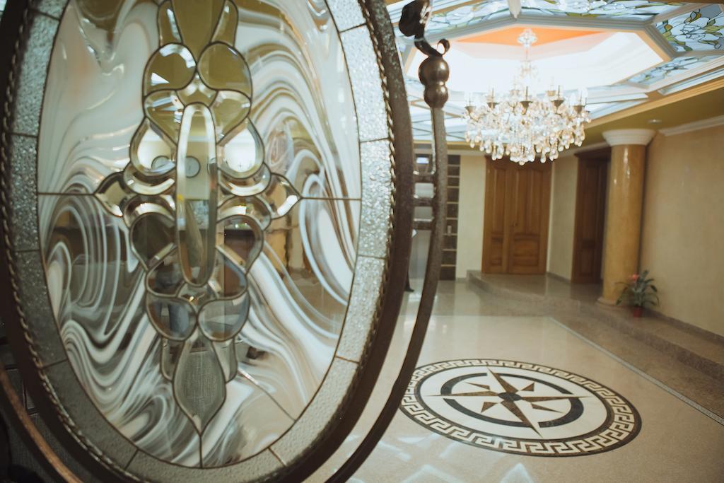 Magnum Hotel Berehove  Eksteriør billede