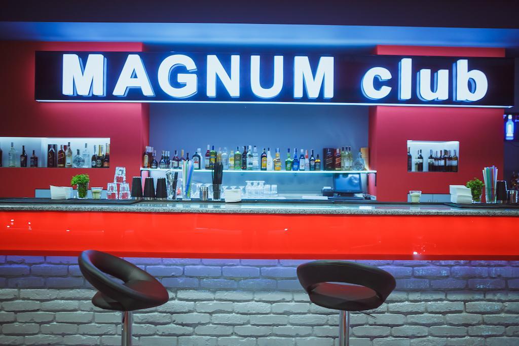 Magnum Hotel Berehove  Eksteriør billede