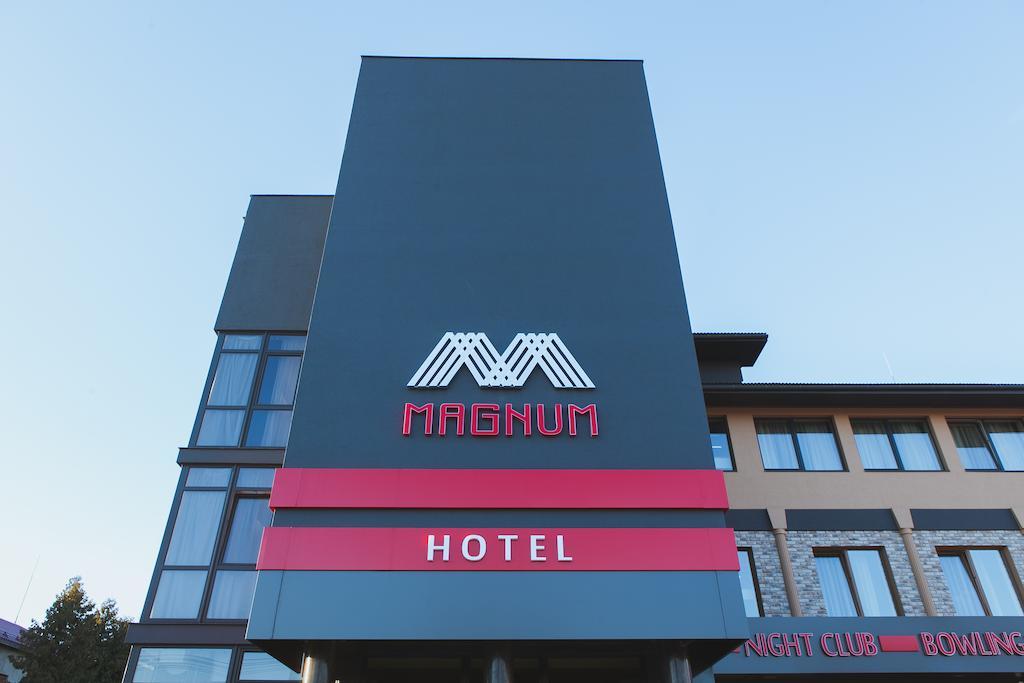 Magnum Hotel Berehove  Eksteriør billede