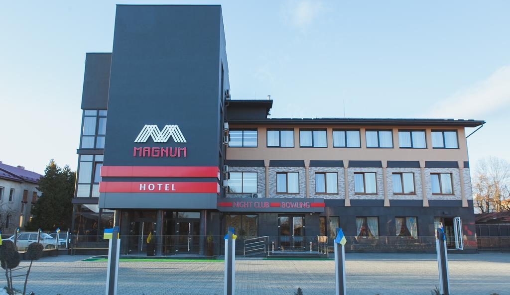 Magnum Hotel Berehove  Eksteriør billede